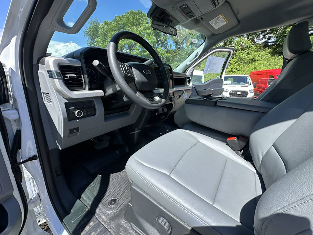 Thumbnail: 2026 Ford F-250 - 10