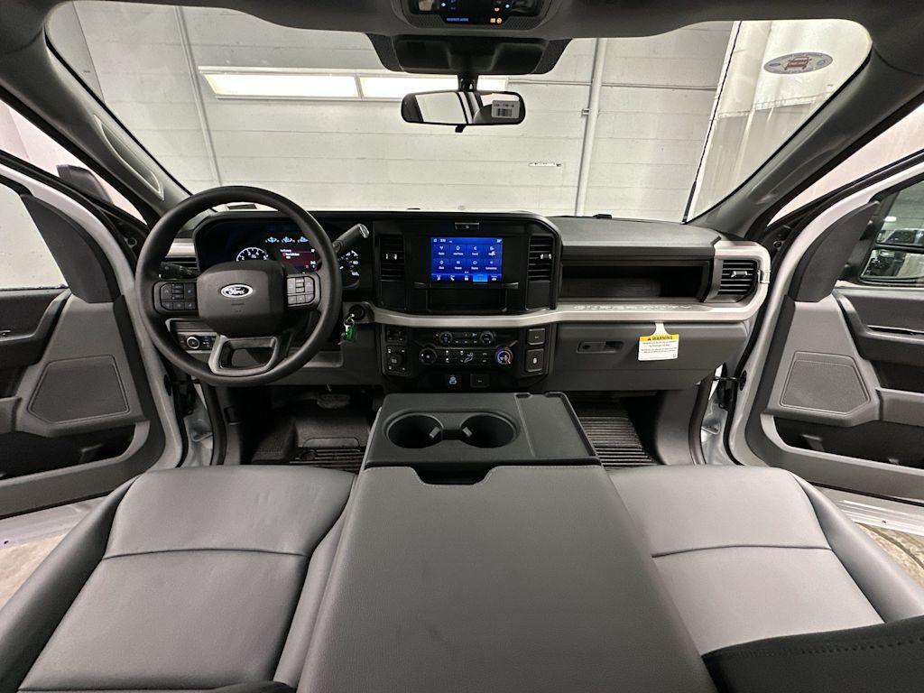 Thumbnail: 2026 Ford F-250 - 9
