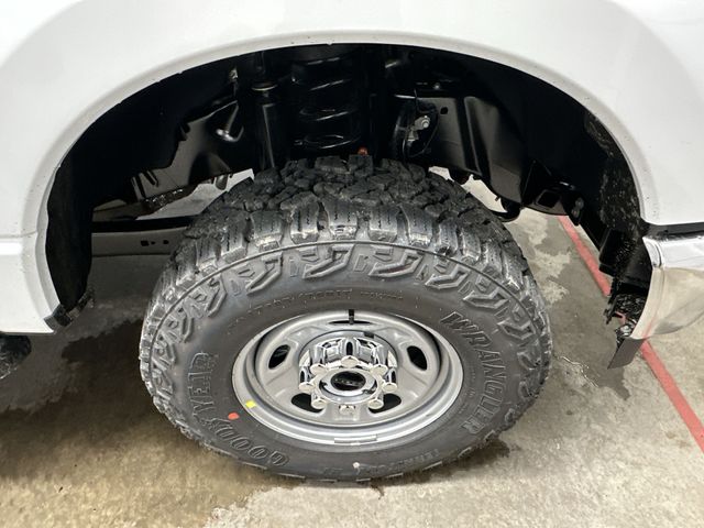 Thumbnail: 2026 Ford F-250 - 8