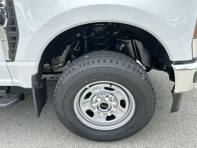 Thumbnail: 2026 Ford F-350 - 8