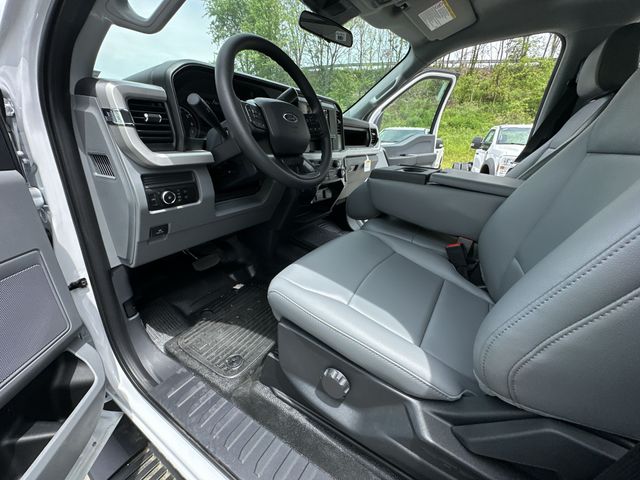 Thumbnail: 2026 Ford F-350 - 10