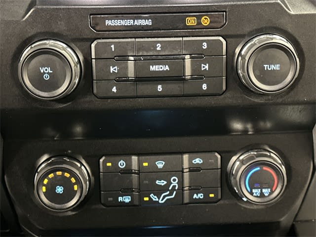 Thumbnail: 2022 Ford F-350 - 21