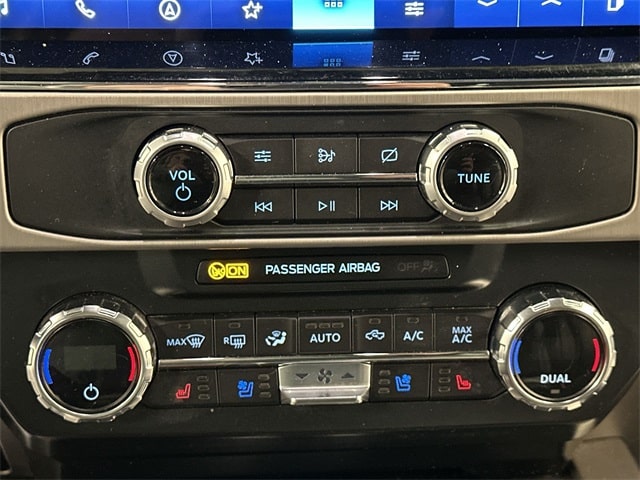 Thumbnail: 2022 Ford F-350 - 22