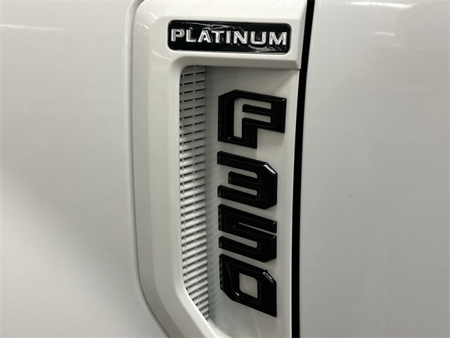 Thumbnail: 2022 Ford F-350 - 14