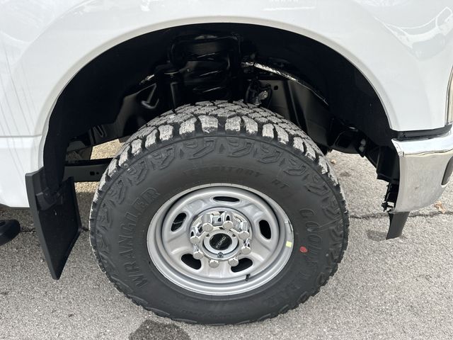 Thumbnail: 2026 Ford F-250 - 21