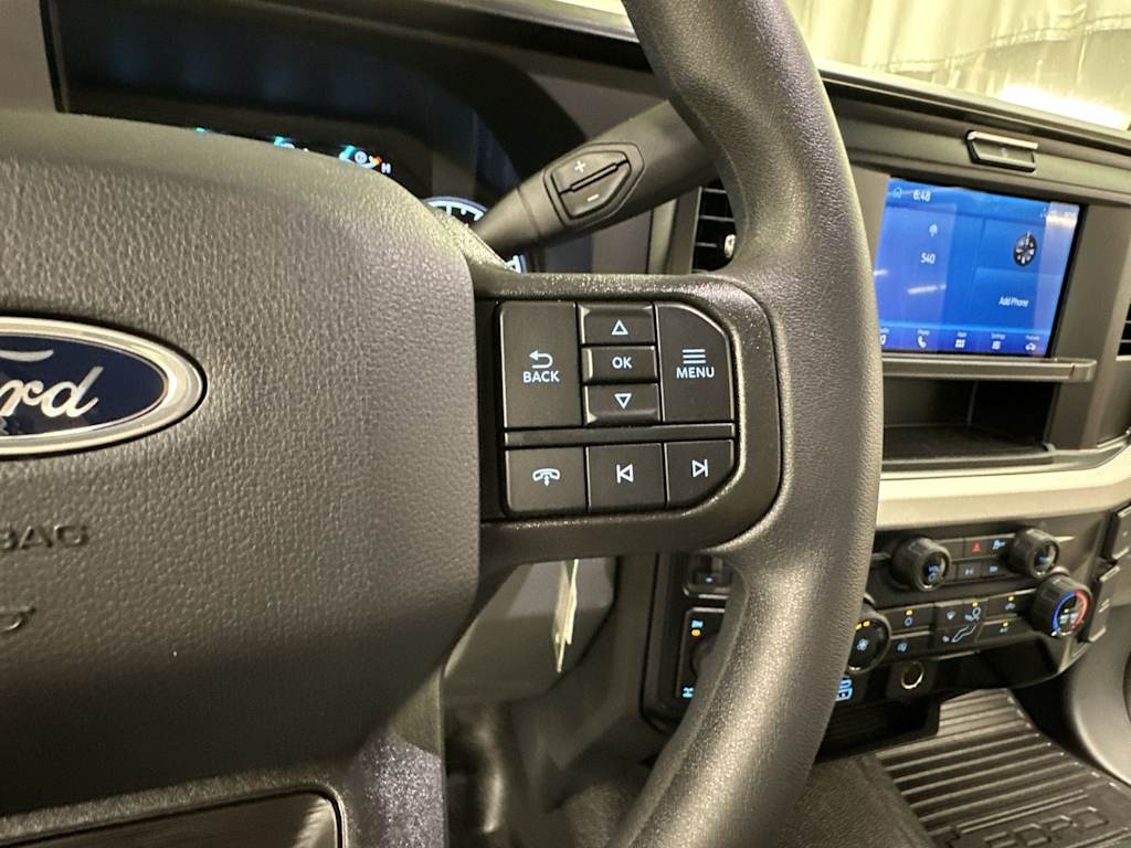 Thumbnail: 2025 Ford F-350 - 18