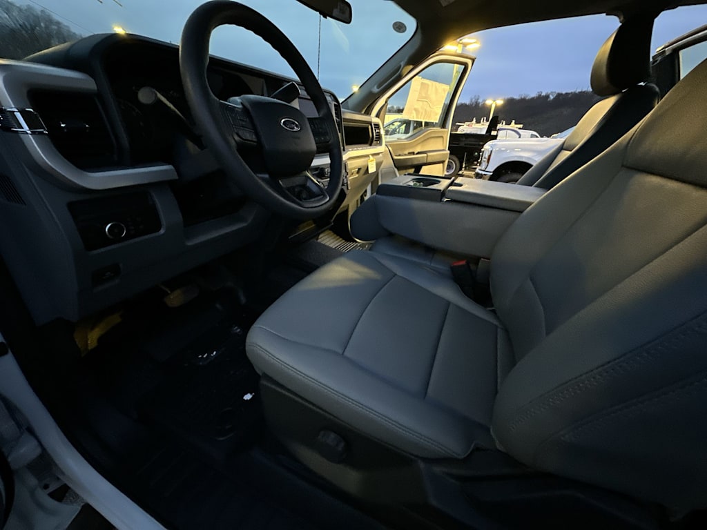 Thumbnail: 2026 Ford F-350 - 11