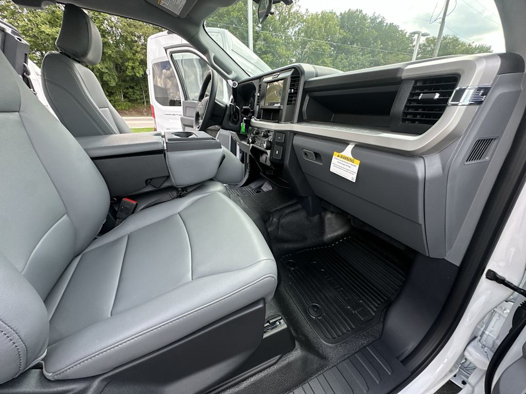 Thumbnail: 2026 Ford F-350 - 33