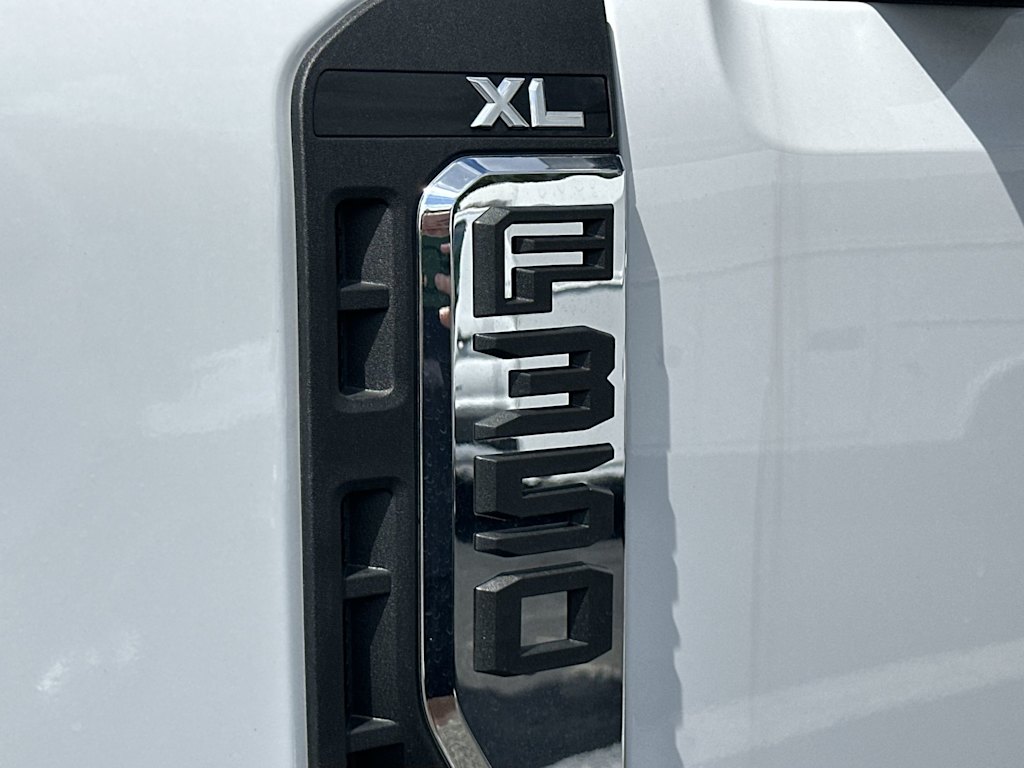 Thumbnail: 2026 Ford F-350 - 18