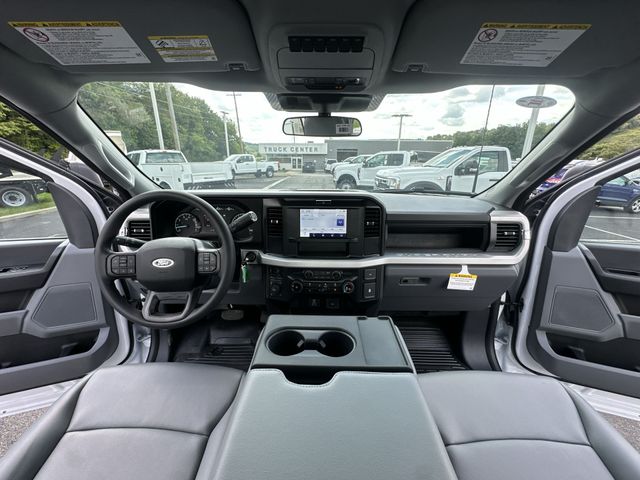 Thumbnail: 2026 Ford F-350 - 9