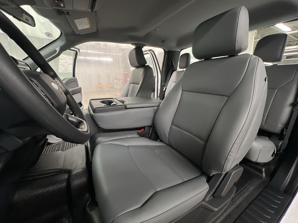 Thumbnail: 2025 Ford F-350 - 12