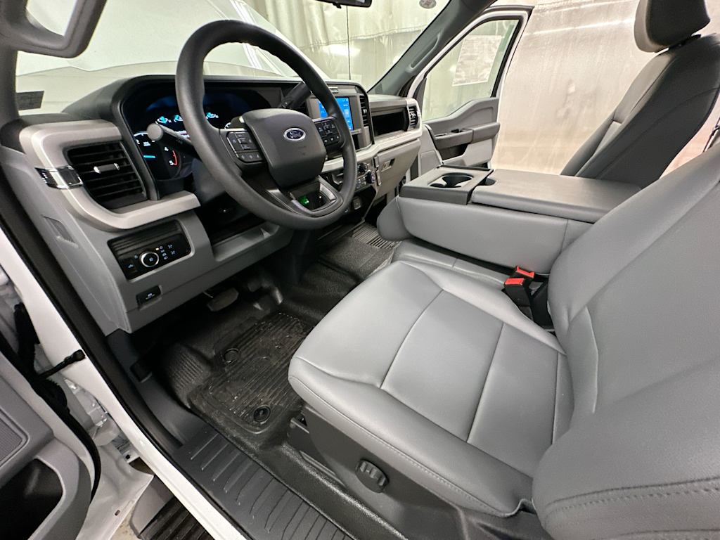 Thumbnail: 2026 Ford F-350 - 28