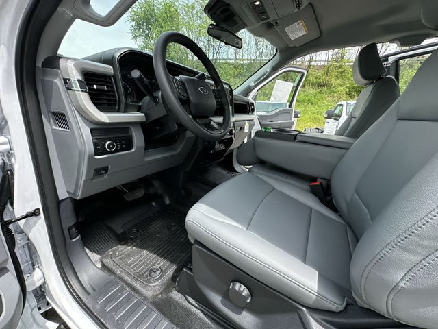 Thumbnail: 2026 Ford F-350 - 9