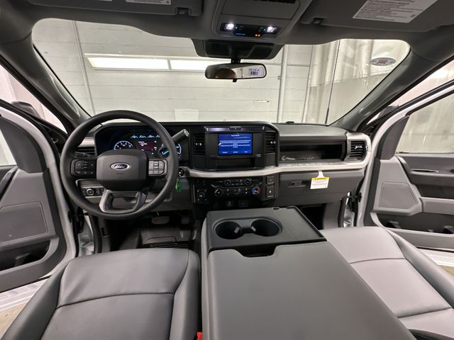 Thumbnail: 2026 Ford F-250 - 9