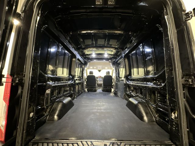 Thumbnail: 2021 Ford Transit Series - 9