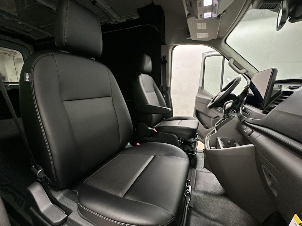 Thumbnail: 2026 Ford Transit Series - 43
