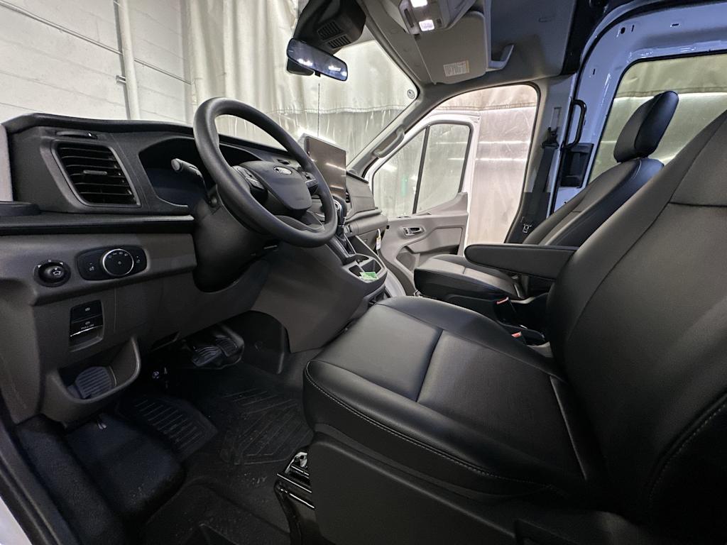Thumbnail: 2026 Ford Transit Series - 11