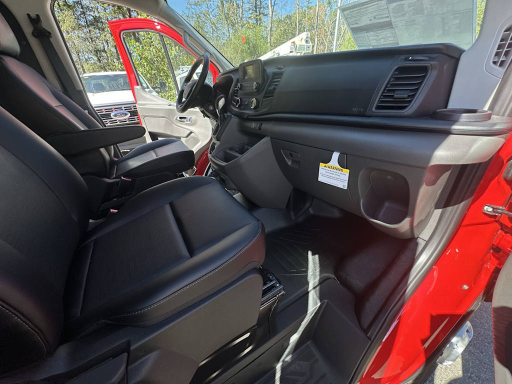 Thumbnail: 2025 Ford Transit Series - 23