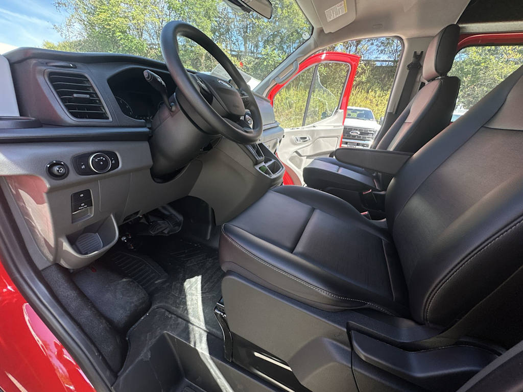 Thumbnail: 2025 Ford Transit Series - 11