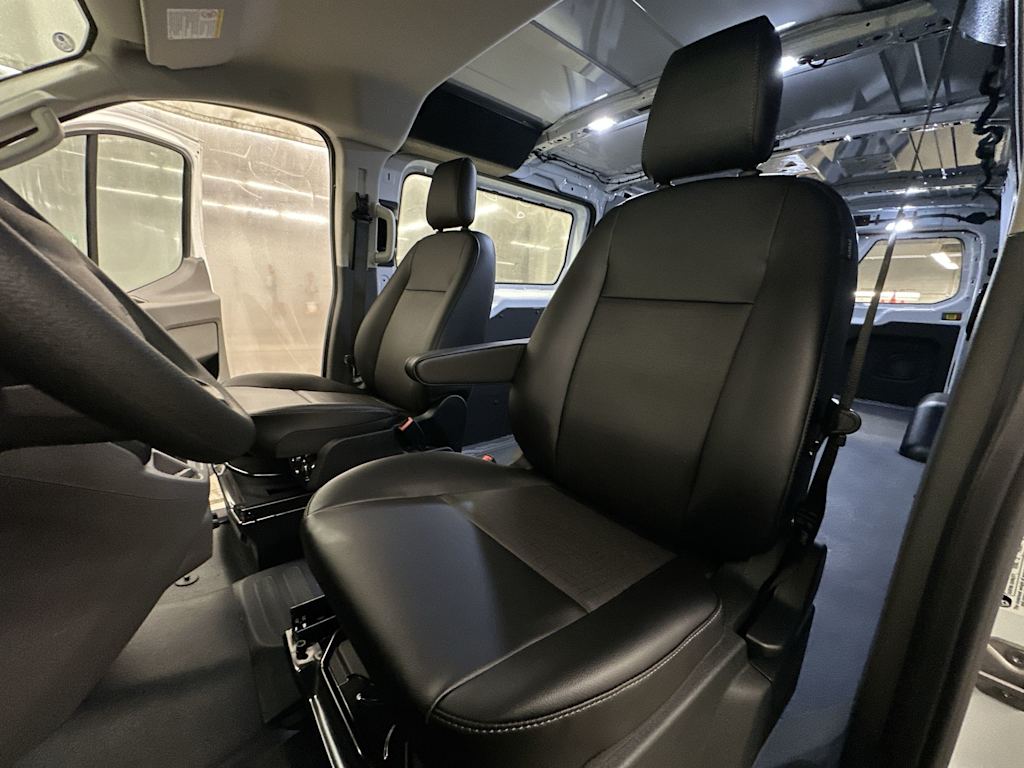 Thumbnail: 2026 Ford Transit Series - 10