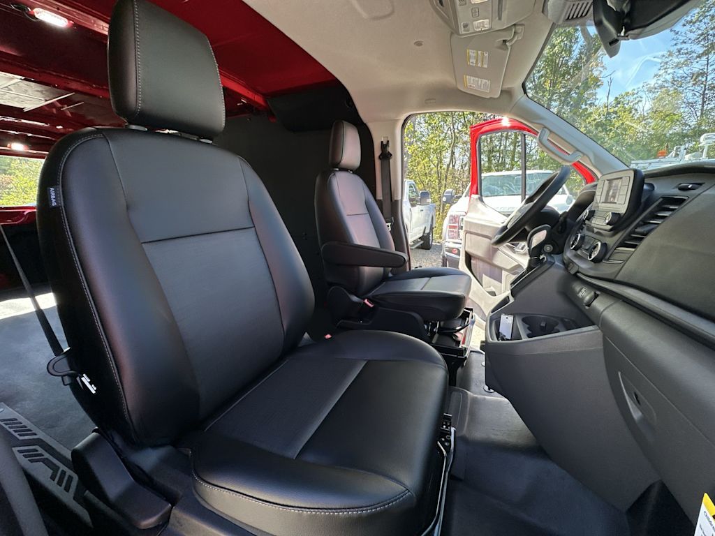 Thumbnail: 2025 Ford Transit Series - 21