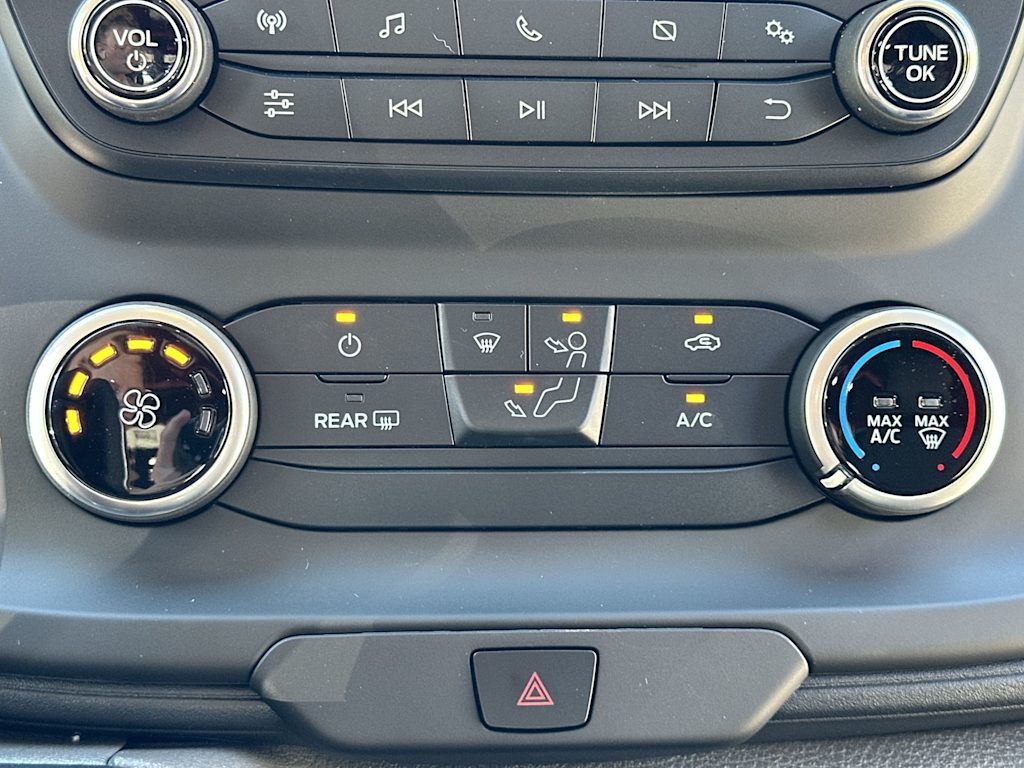 Thumbnail: 2025 Ford Transit Series - 17