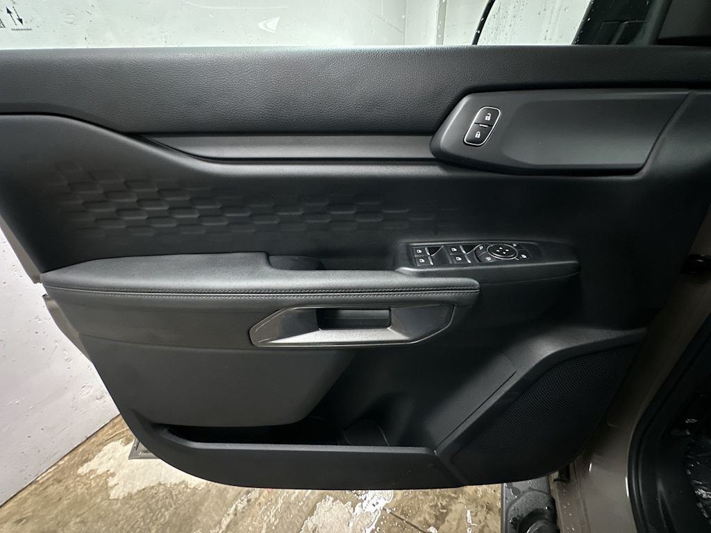 Thumbnail: 2025 Ford Ranger - 24