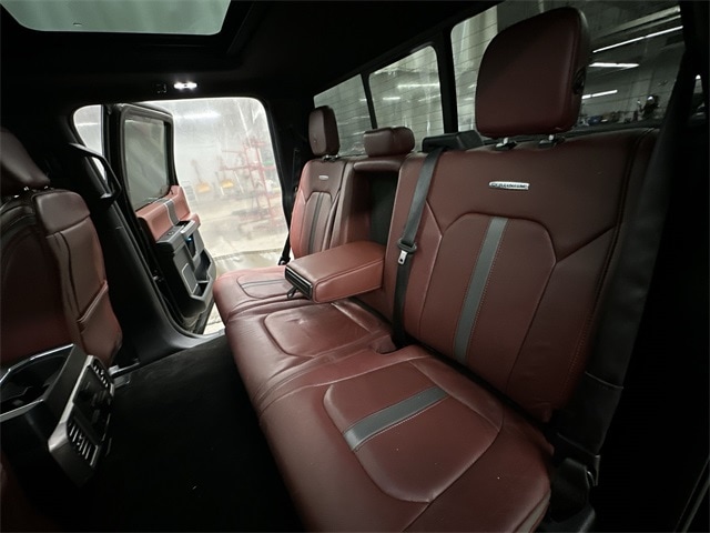 2018 Ford F-150 Platinum 12