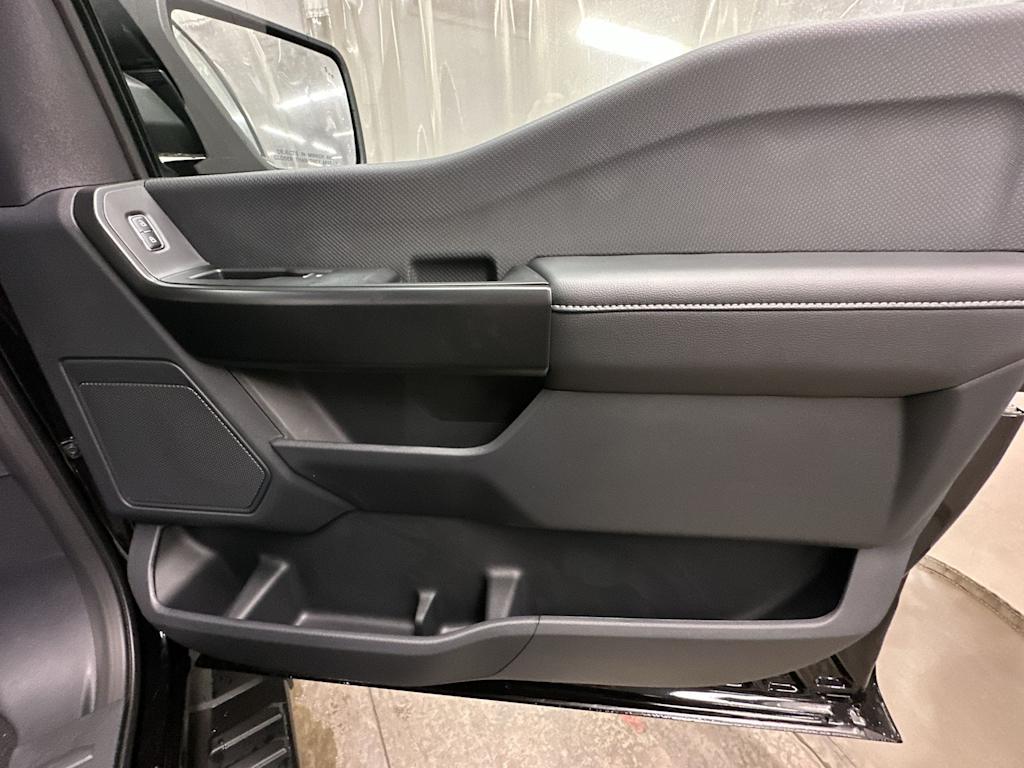 Thumbnail: 2025 Ford F-150 - 26