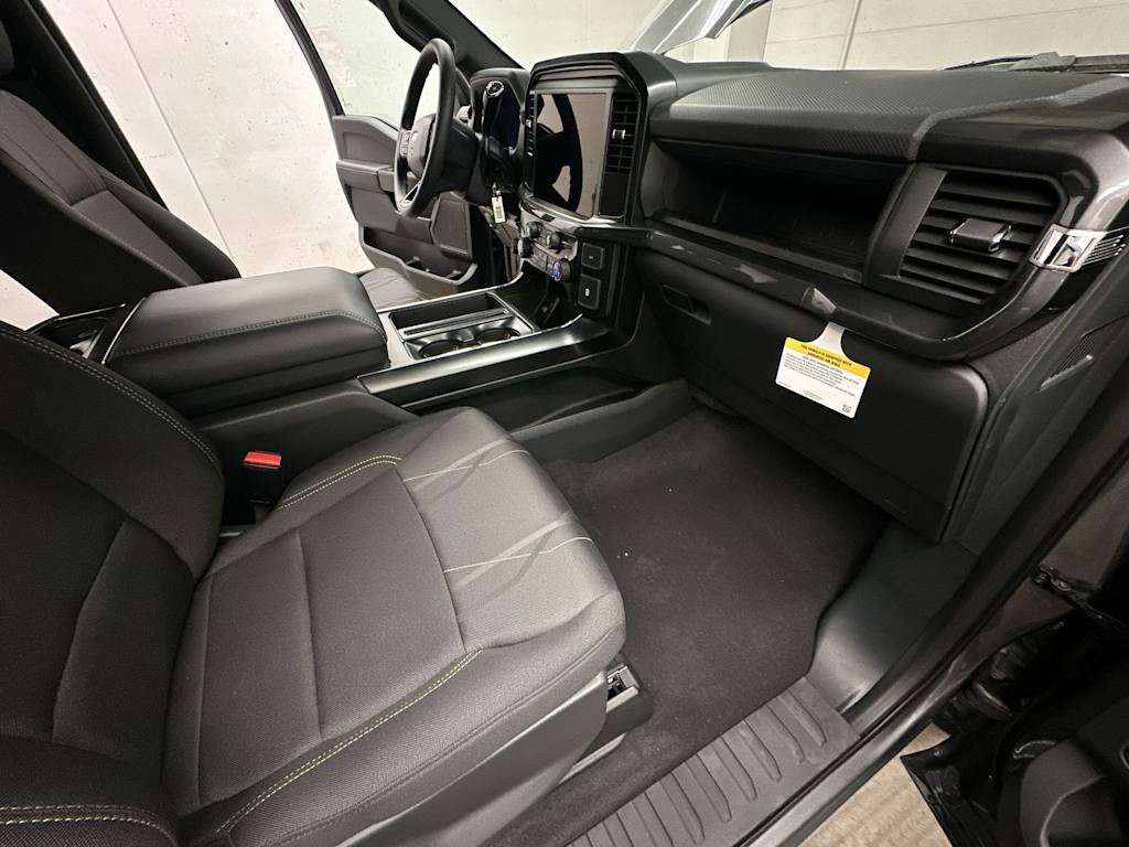 Thumbnail: 2025 Ford F-150 - 31