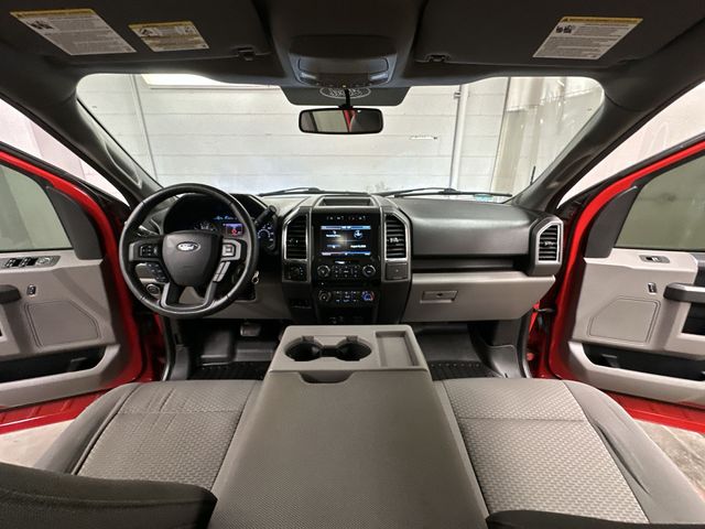 Thumbnail: 2015 Ford F-150 - 10