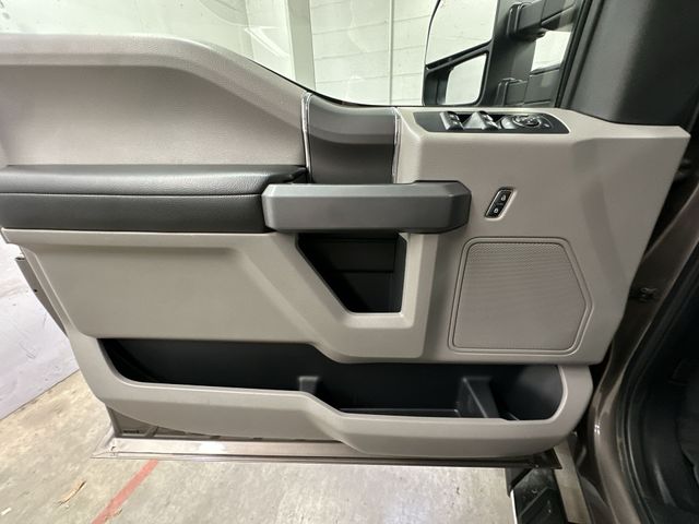 Thumbnail: 2019 Ford F-150 - 21