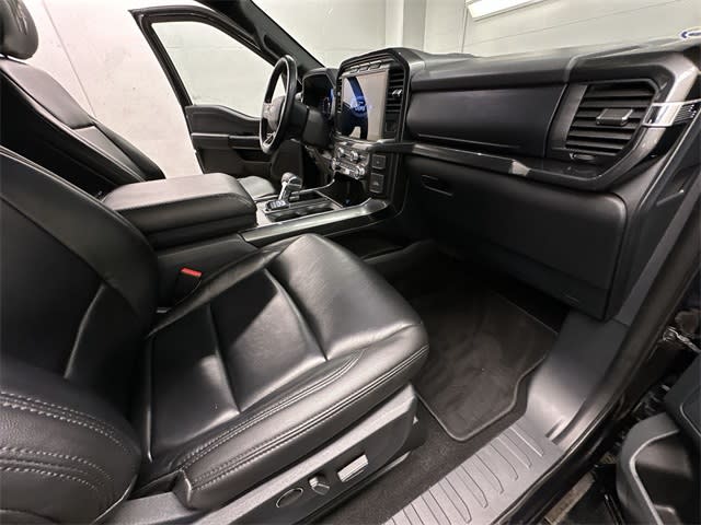 2021 Ford F-150 XLT 25
