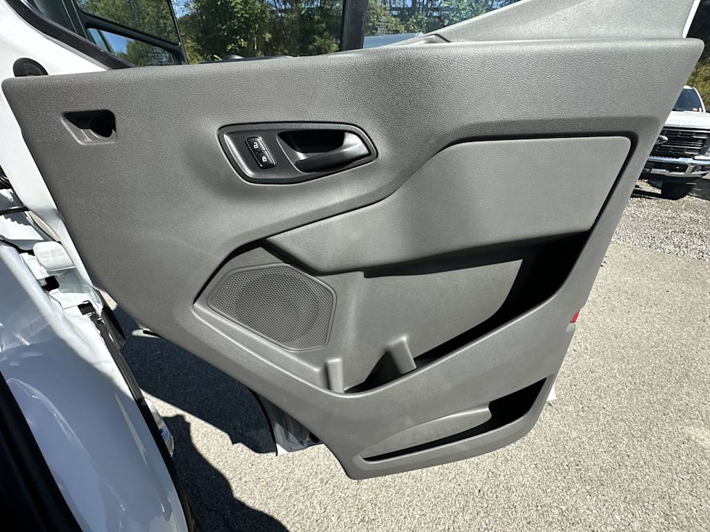 Thumbnail: 2025 Ford Transit Series - 25