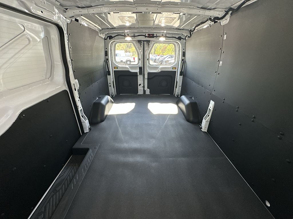 Thumbnail: 2025 Ford Transit Series - 22