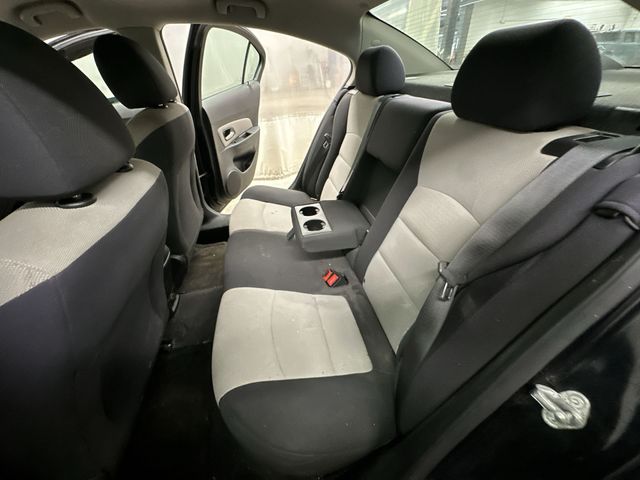 Thumbnail: 2014 Chevrolet Cruze - 12