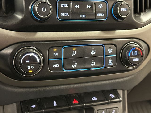 Thumbnail: 2016 Chevrolet Colorado - 19