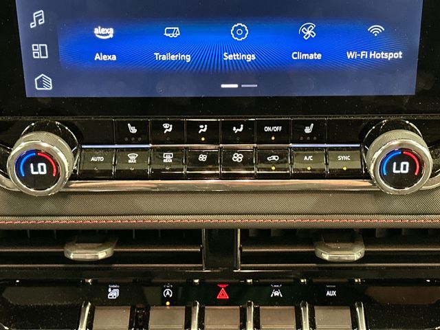 Thumbnail: 2025 Chevrolet Colorado - 25