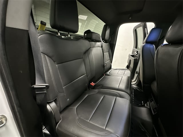 Thumbnail: 2020 GMC Sierra 3500 - 27