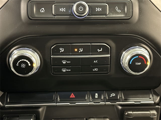 Thumbnail: 2020 GMC Sierra 3500 - 23