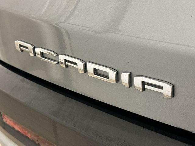 Thumbnail: 2023 GMC Acadia - 24