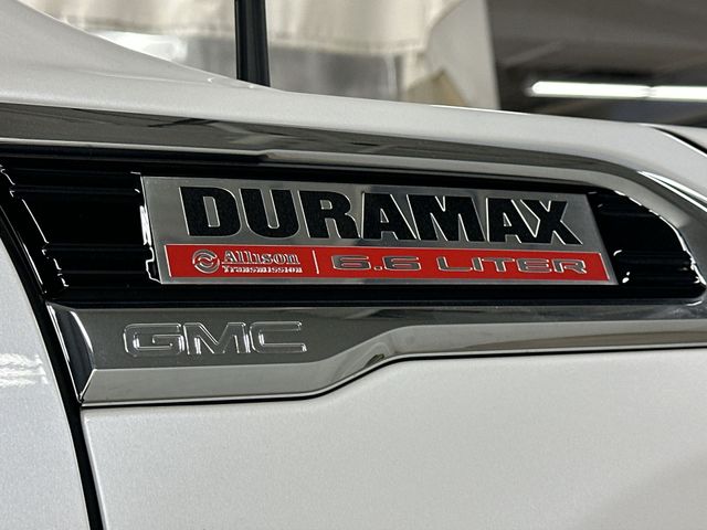 Thumbnail: 2022 GMC Sierra 2500 - 16