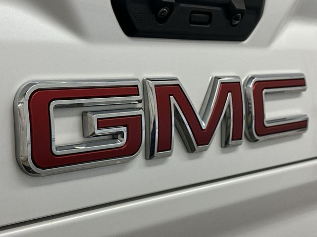 Thumbnail: 2022 GMC Sierra 2500 - 31