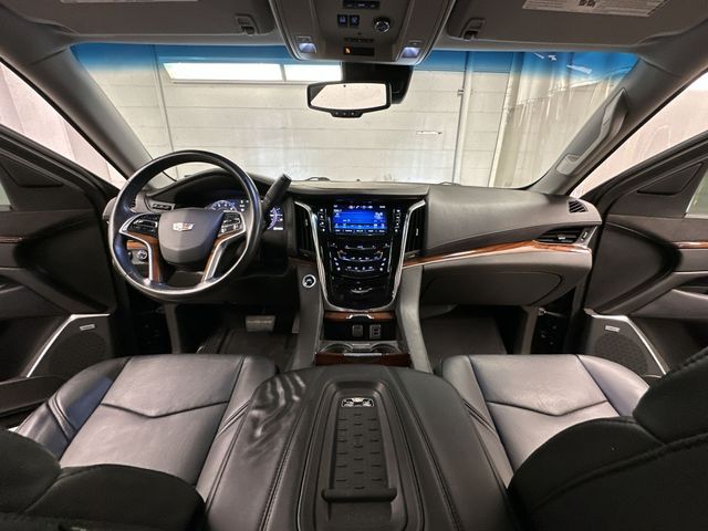 Thumbnail: 2015 Cadillac Escalade - 10