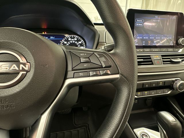 Thumbnail: 2024 Nissan Altima - 19