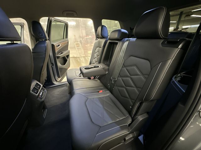 Thumbnail: 2025 Volkswagen Atlas - 12