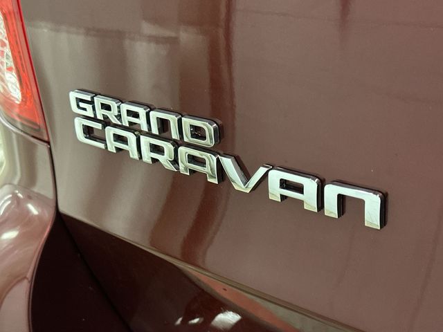 Thumbnail: 2017 Dodge Grand Caravan - 7