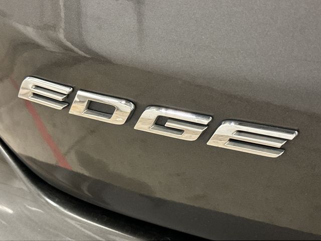 Thumbnail: 2019 Ford Edge - 7