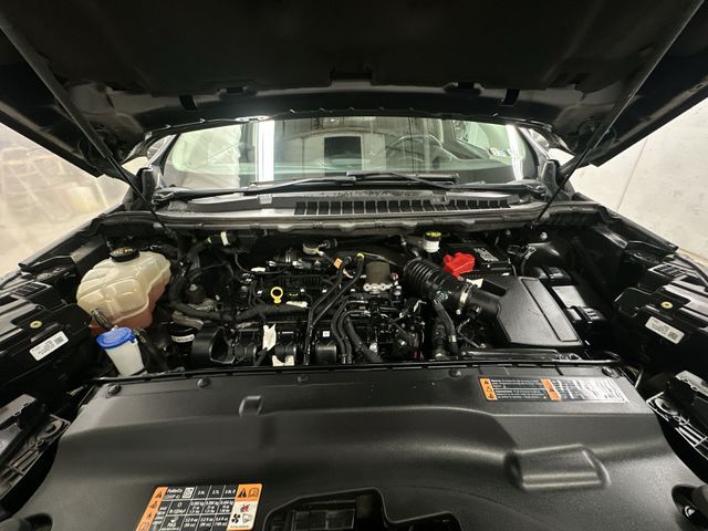 Thumbnail: 2019 Ford Edge - 9