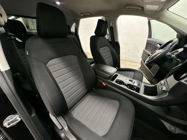 Thumbnail: 2022 Ford Edge - 24